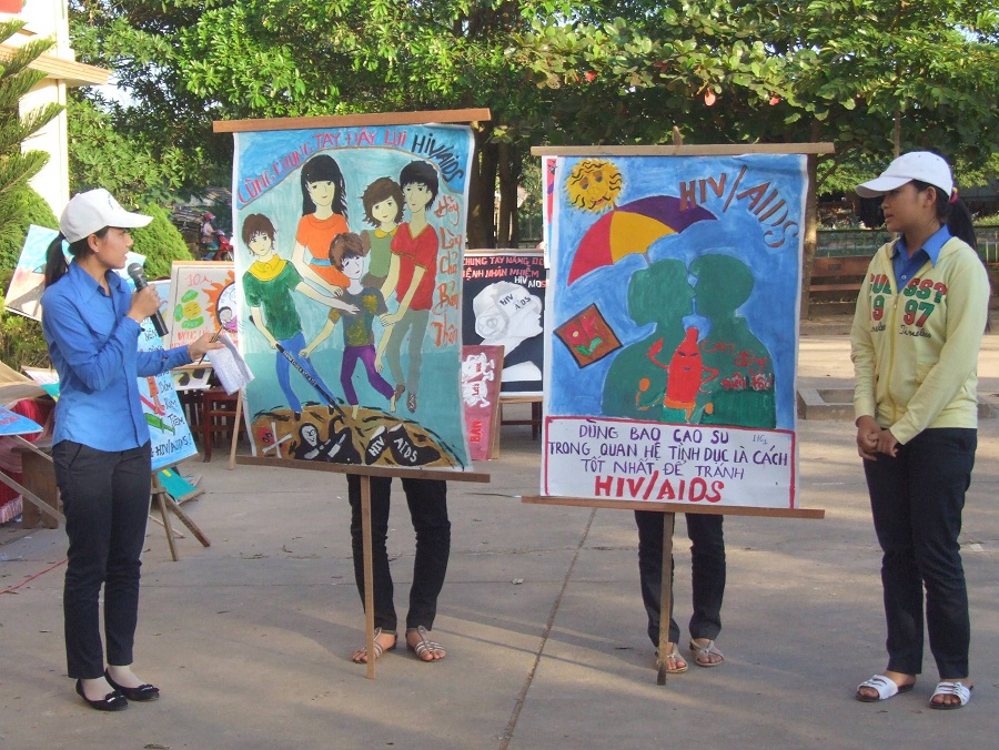 Tuyên truyền phòng chống tội phạm, tội phạm ma túy và tệ nạn xã hội trong học sinh Tuyên truyền phòng chống tội phạm, tội phạm ma túy và tệ nạn xã hội trong học sinh